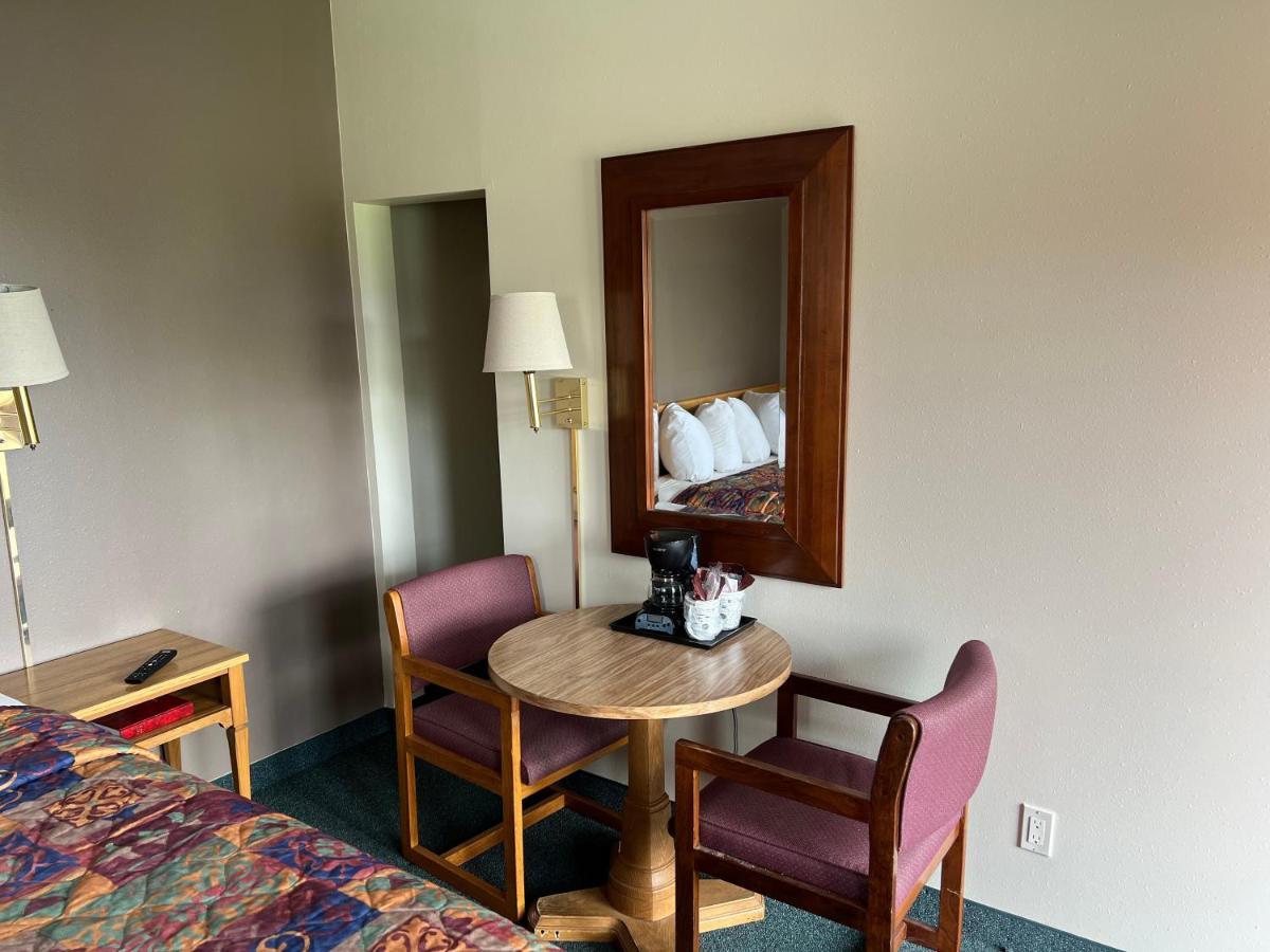 Motel Star &